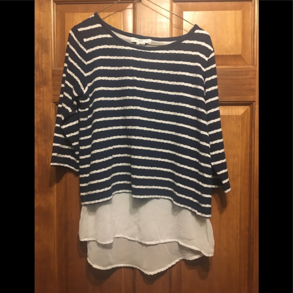 Women’s blouse